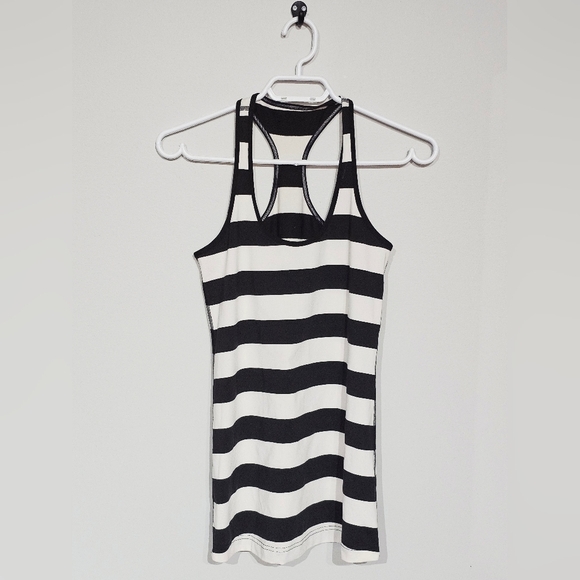 Lululemon Cool Racerback Steep Stripe Black Horizontal Size 6 - Picture 4 of 6